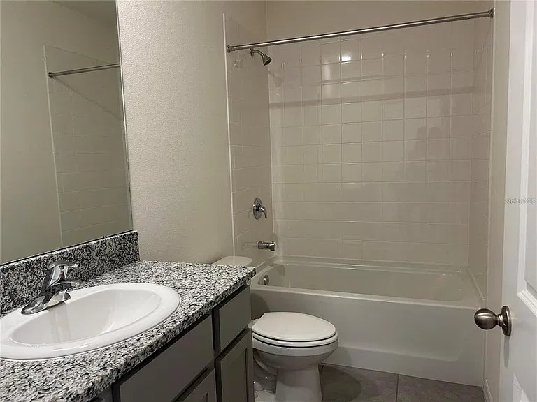 17550 Crescent Moon Loop — Photo 21