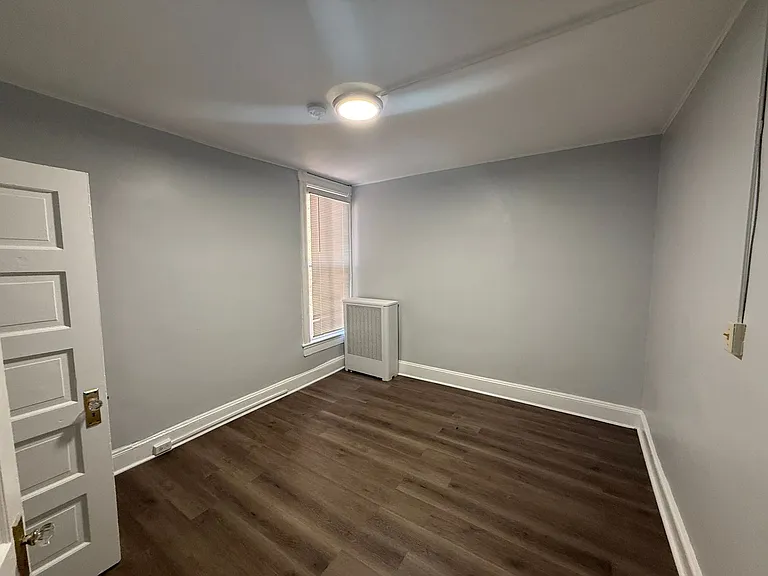 2030 N Capitol St NW — Photo 6