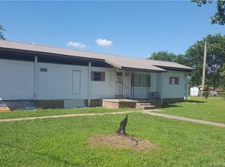 1724 Pittman Dr, Eufaula, OK 74432
