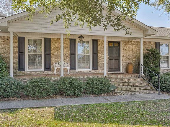 3rd image of 7 Donna St