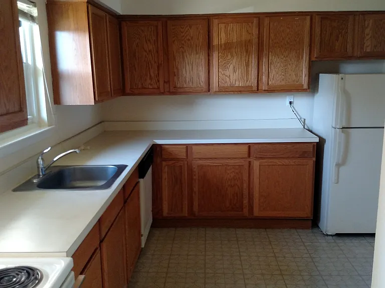 Kimberwyck Village Apartments — Photo 34