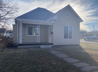 1427 W 6th St, Hastings, NE 68901