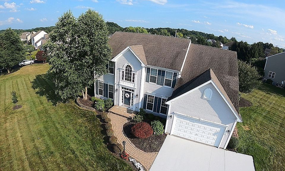 2nd image of 6833 Citation Way