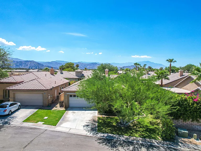 49975 Eastwood Ln — Photo 51