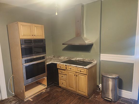 5th image of 1426 S 3rd St