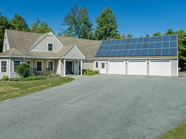98 Haywood Lane, North Yarmouth, ME 04097
