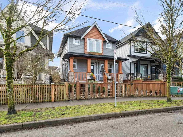 17394 2nd Ave, Surrey, BC V3Z 9P9