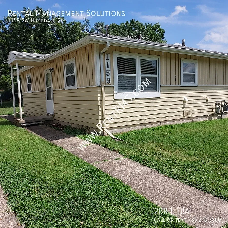 1158 Sw Hillsdale St- 2 Bed/1 Bath Duplex — Photo 1