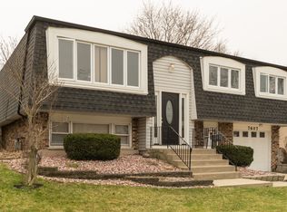 7607 162nd Pl, Tinley Park, IL 60477