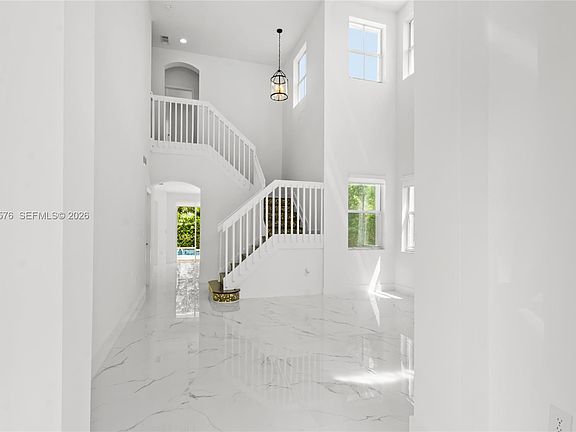 3rd image of 16021 SW 43rd Ter