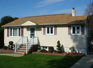 621 E Vail Rd, Landing, NJ 07850