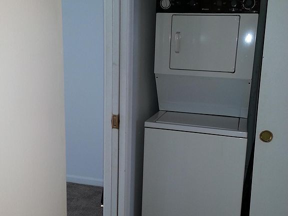 Laundry washer & dryer