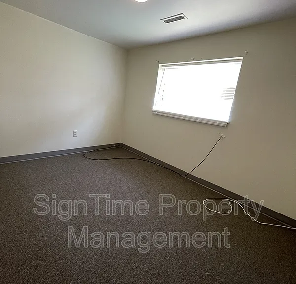 310 Key Ave #B — Photo 14