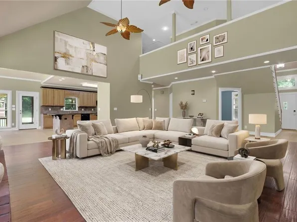 60 Hickory Hill Dr, Oxford, GA 30054