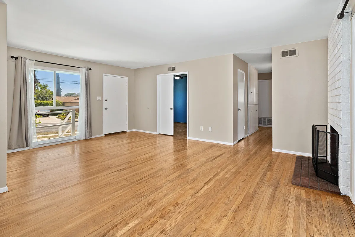 4 bed, 1417 sqft, $3,600 — Photo 1