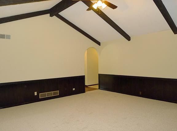 3rd image of 6915 N Cosby Dr