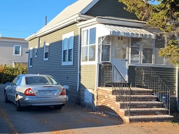 80 Pitcairn St, Revere, MA 02151