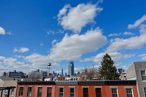 Rented by Owner | media 9