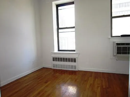 Rented by CitySites Real Estate Group | media 9