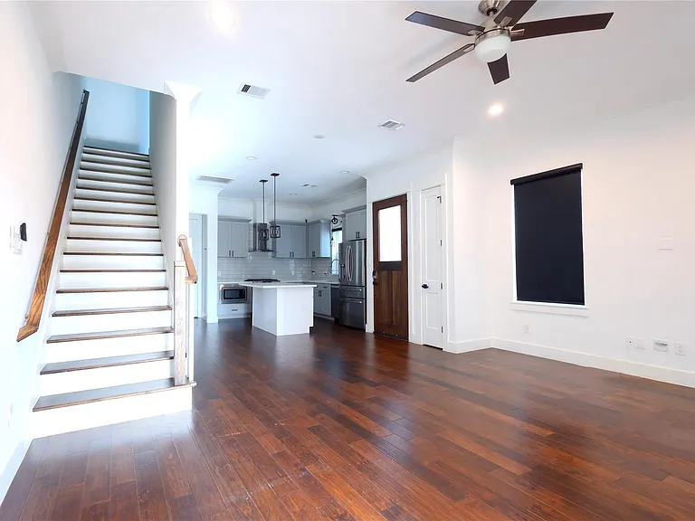 3404 Rogers St #A — Photo 6