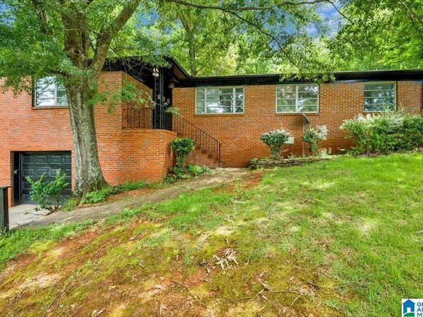 8961 Glendale Dr, Birmingham, AL 35206