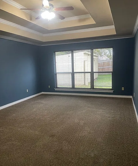 1708 Rockview Dr — Photo 9