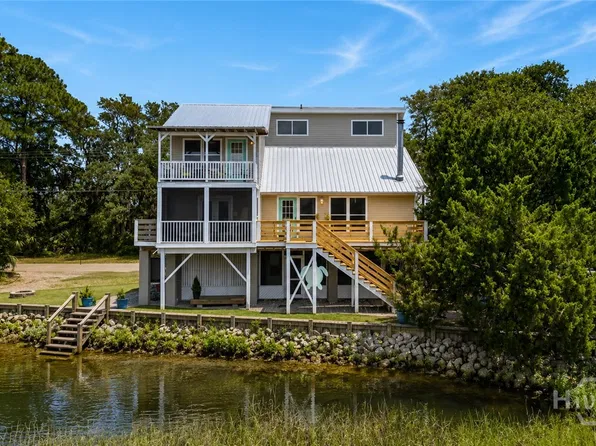 125 S Campbell Avenue, Tybee Island, GA 31328