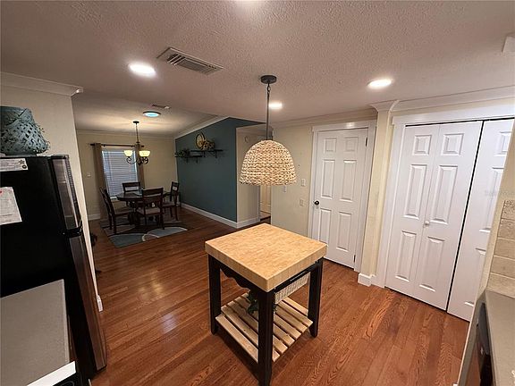 3rd image of 35 SEMINOLE PATH