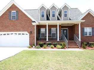 201 Maddux Dr, Pikeville, NC 27863