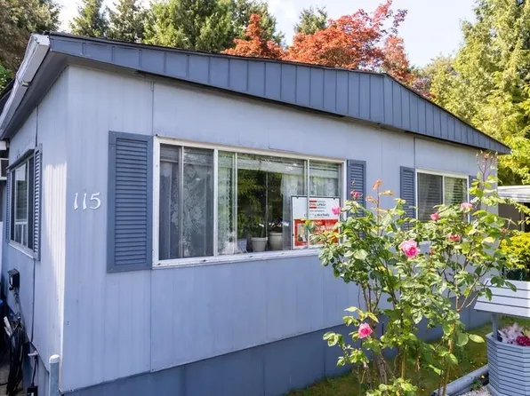8220 King George Blvd #115, Surrey, BC V3W 6E1
