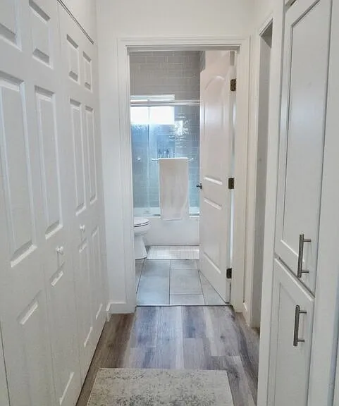 1157 S Point View St — Photo 13