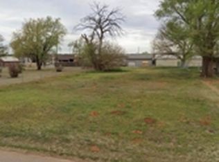515 N Locust Ave, Elk City, OK 73644
