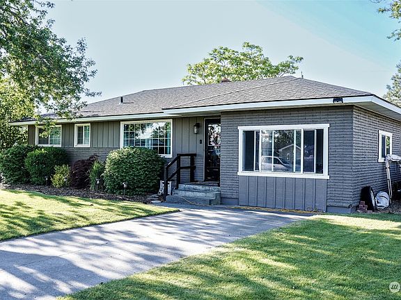 2nd image of 1333 E Juniper Street