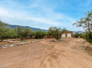 5300 E Wolfer Dr, Tucson, AZ 85739