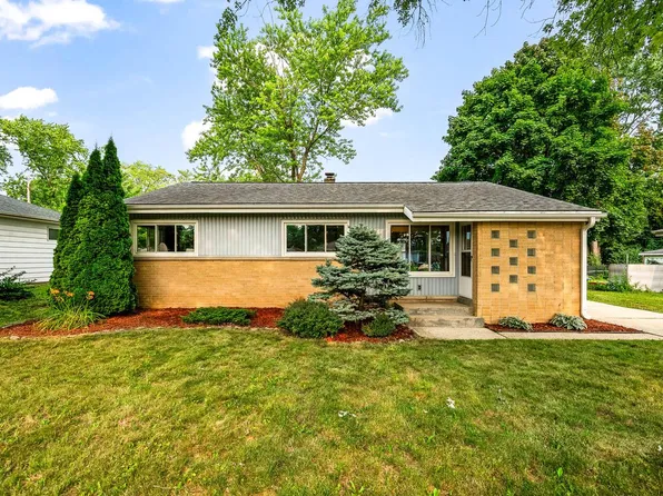 8304 North 53rd STREET, Brown Deer, WI 53223