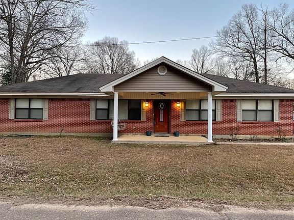 2nd image of 303 Dewing Ave