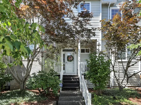 14343 SE Oregon Trail Dr, Clackamas, OR 97015