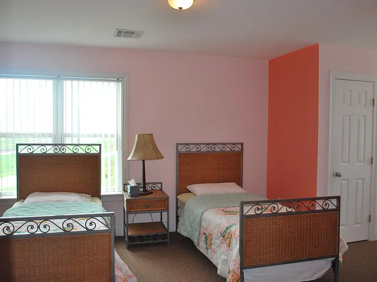 270 Empire Loop N — Photo 13