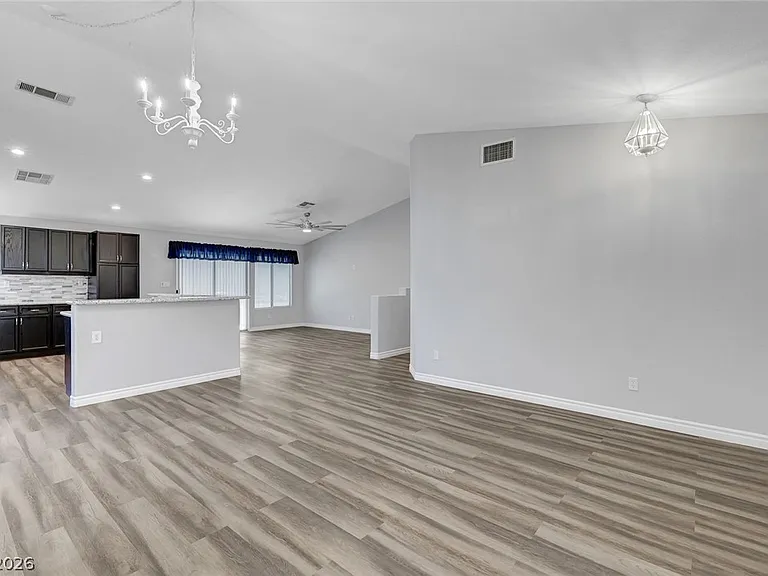 8863 Haviland Rd — Photo 6
