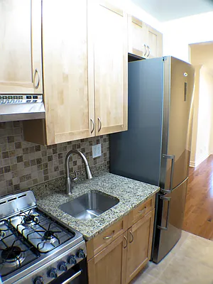 Rented by Glasser Realty LLC | media 23