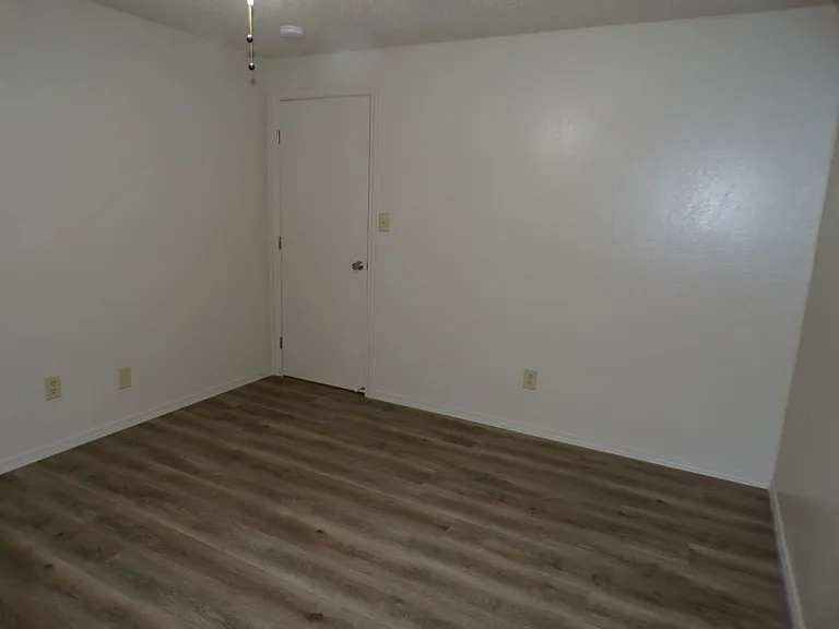 318 Marie St #A/B — Photo 8