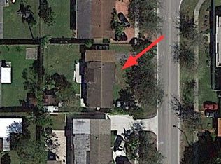 2842 SW 92nd Ave, Miami, FL 33165