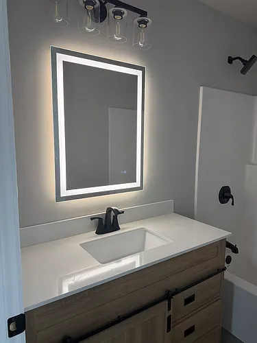21 Isham St #101 Photo 1