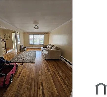 821 Penfield St — Photo 11