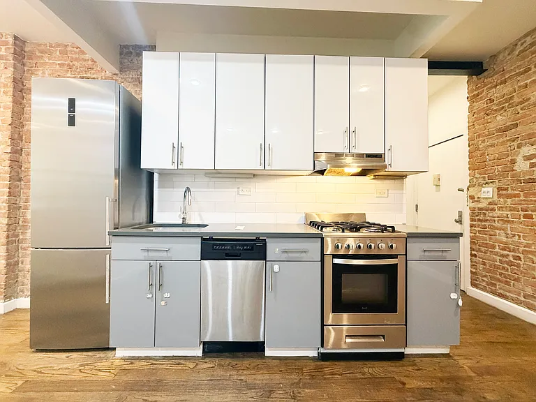 684 Riverside Dr #1H — Photo 5