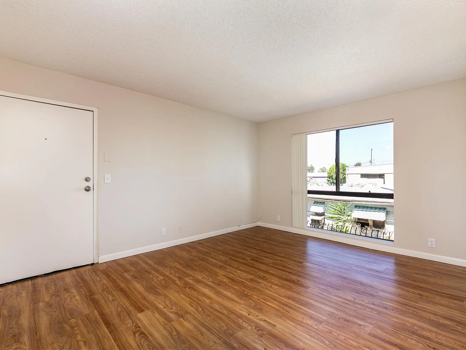 2 bed, $2,150 — Photo 3