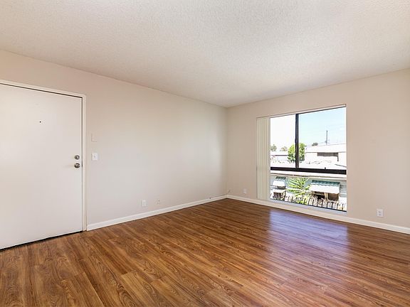 3rd image of 5328 Harmony Ave #201