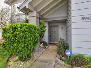 8942 Lake Elsinore Ct, Elk Grove, CA 95624