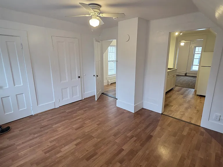 271 Main St — Photo 1