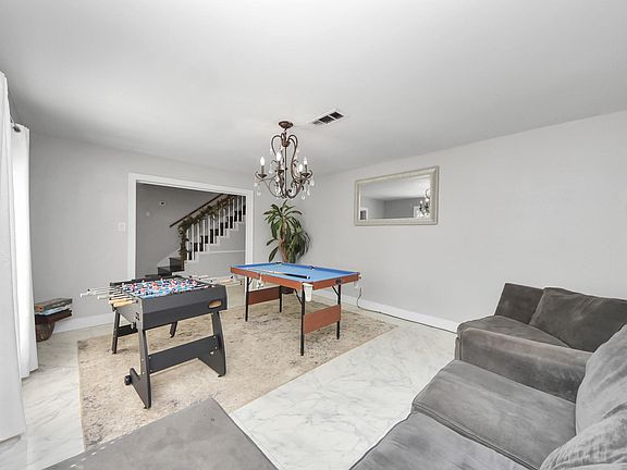 5th image of 1011 Whitestone Ln